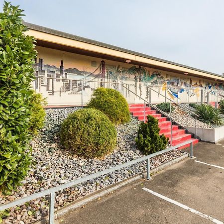Motel Steighof Brutten Extérieur photo