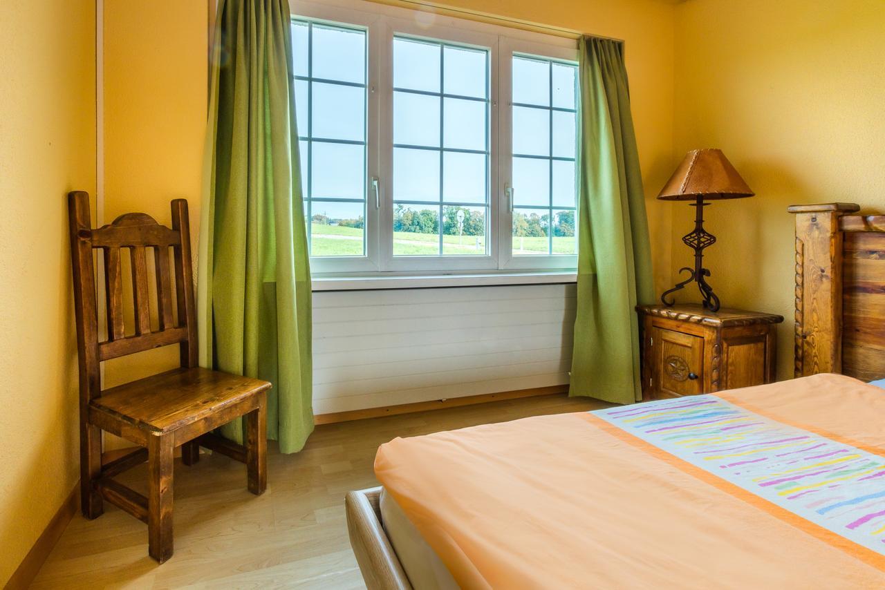 Motel Steighof Brutten Chambre photo